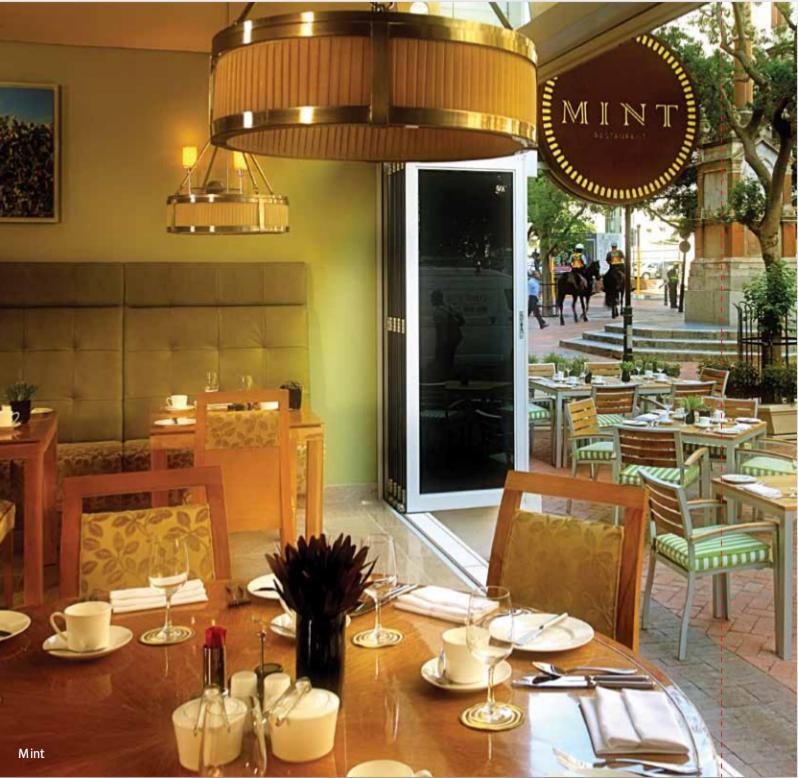 Taj Hotel Cape Town - Luxury 5 Star Suites - Very Spacious With Kitchenette, Lions Head Views Bagian luar foto