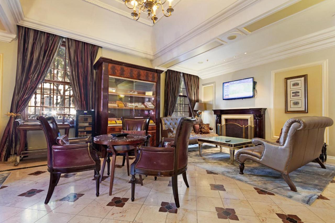 Taj Hotel Cape Town - Luxury 5 Star Suites - Very Spacious With Kitchenette, Lions Head Views Bagian luar foto