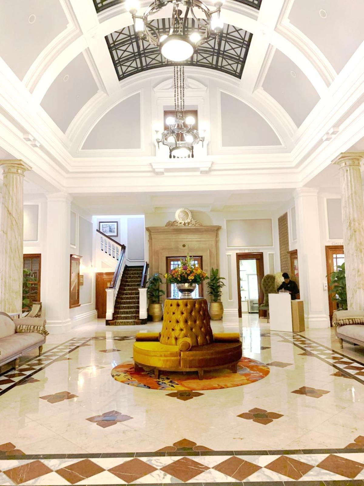 Taj Hotel Cape Town - Luxury 5 Star Suites - Very Spacious With Kitchenette, Lions Head Views Bagian luar foto